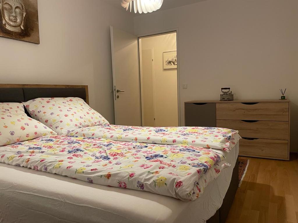 Lovely 3 Rooms Apartment Viena Dış mekan fotoğraf
